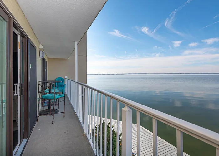Ocean Bayfront Balcony, Stunning Views, Perfect For Relaxation Ocean City